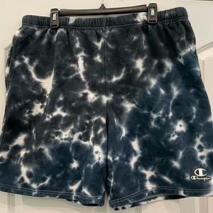 Champion shorts for Men blue and white tie-dye. Size XL